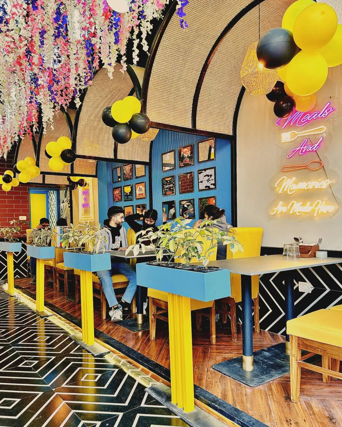Best Restaurant in Khatauli